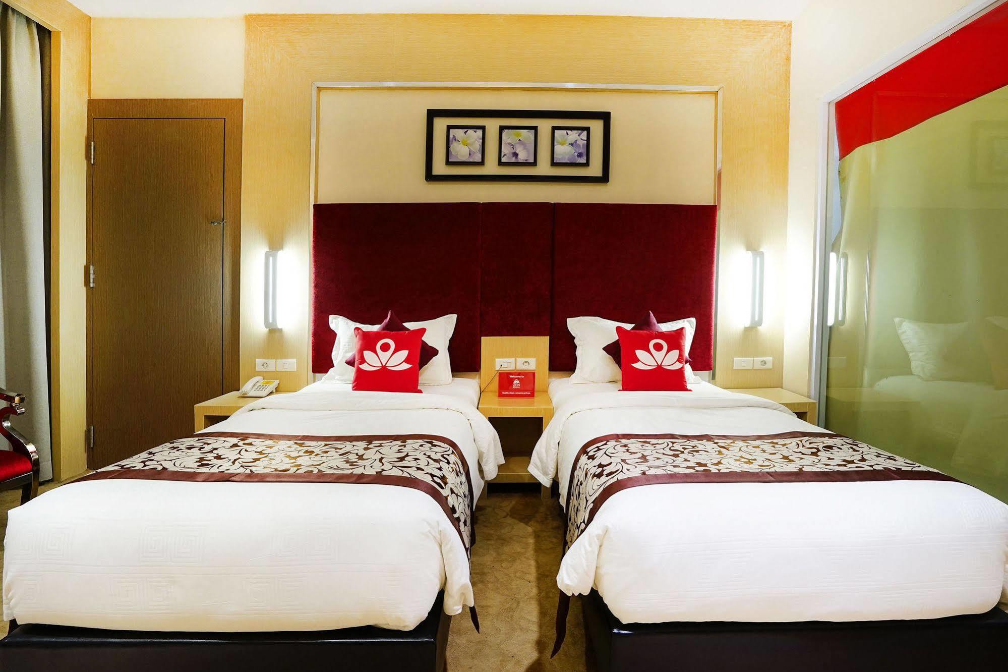Zen Rooms Near Bcs Mall Penuin Batam Exterior foto