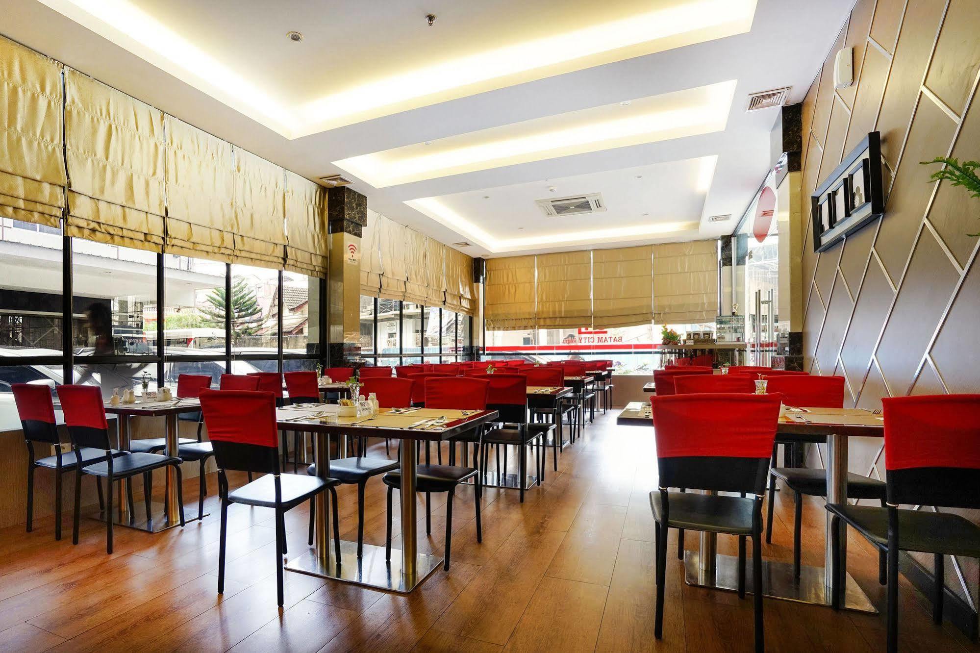 Zen Rooms Near Bcs Mall Penuin Batam Exterior foto